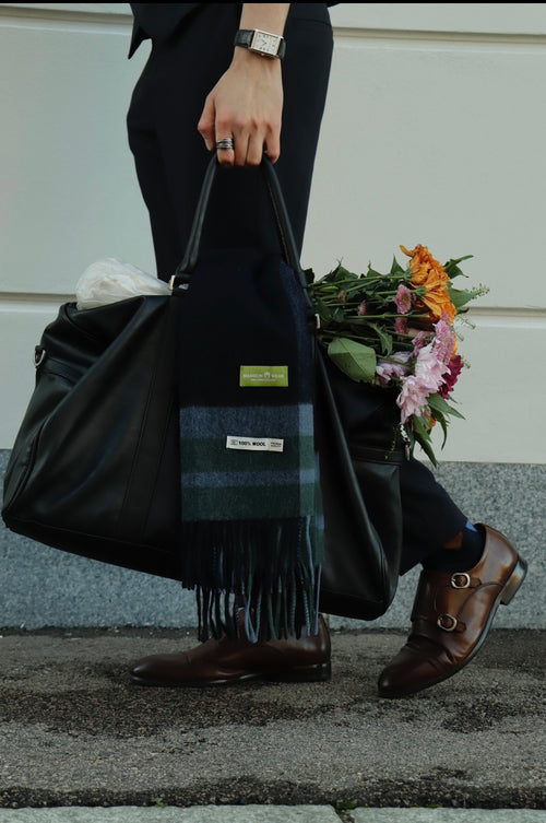 Deluxe wool scarf
